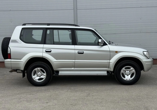 Toyota Land Cruiser cena 68500 przebieg: 205451, rok produkcji 2000 z Starachowice małe 781